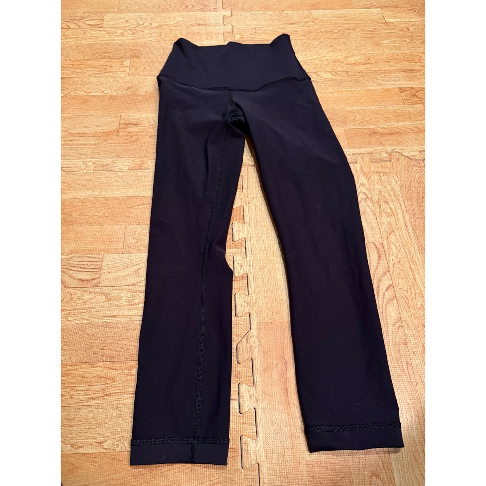 Lululemon Align High-Rise Crop 21 Black Nulu Yoga Leggings Womens Size 2